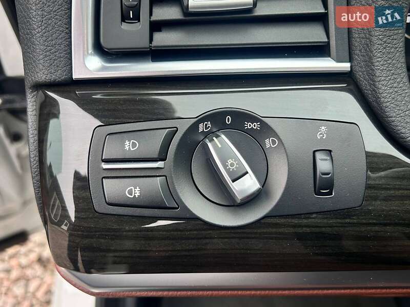 Ліфтбек BMW 5 Series GT 2017 в Одесі фото 16 Ліфтбек BMW 5 Series GT 2017 в Одесі