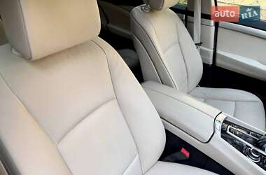 Лифтбек BMW 5 Series GT 2013 в 