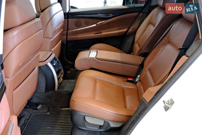 Лифтбек BMW 5 Series GT 2012 в Одессе