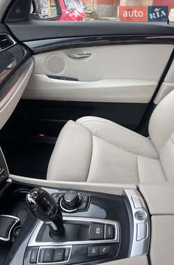 Лифтбек BMW 5 Series GT 2010 в 