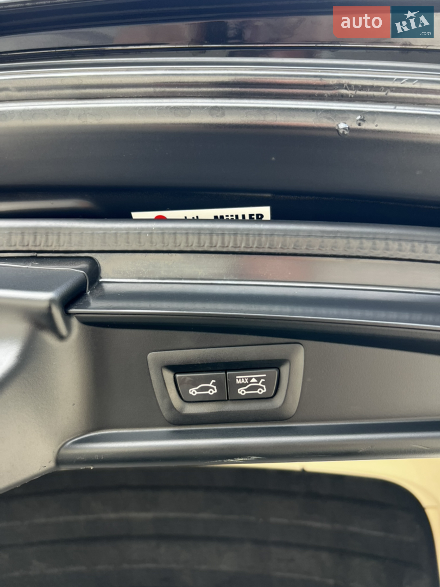 2010 BMW 5er - мініатюра 18