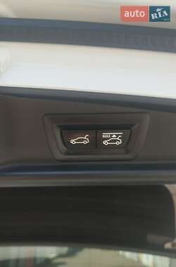 Лифтбек BMW 5 Series GT 2013 в 