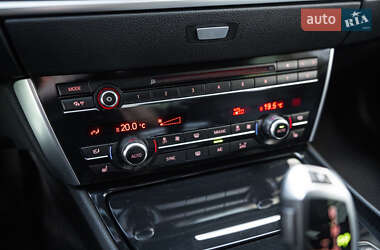 Ліфтбек BMW 5 Series GT 2015 в 