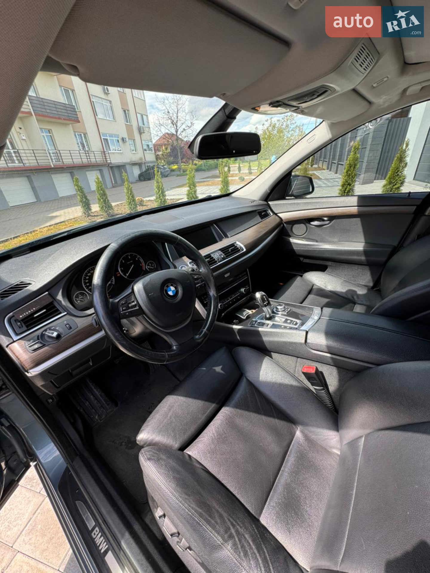 2010 BMW 5er - мініатюра 9