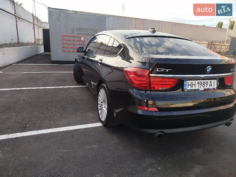BMW 5 Series GT 2012