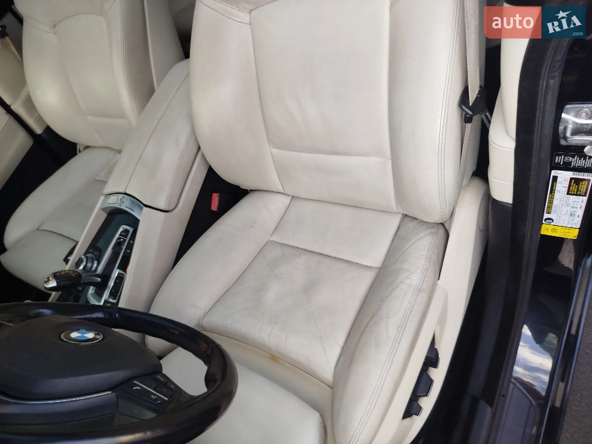 2012 BMW 5er - мініатюра 22