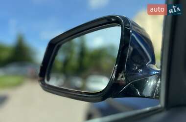 Лифтбек BMW 5 Series GT 2012 в 