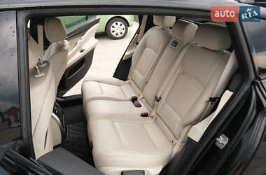 Ліфтбек BMW 5 Series GT 2014 в 