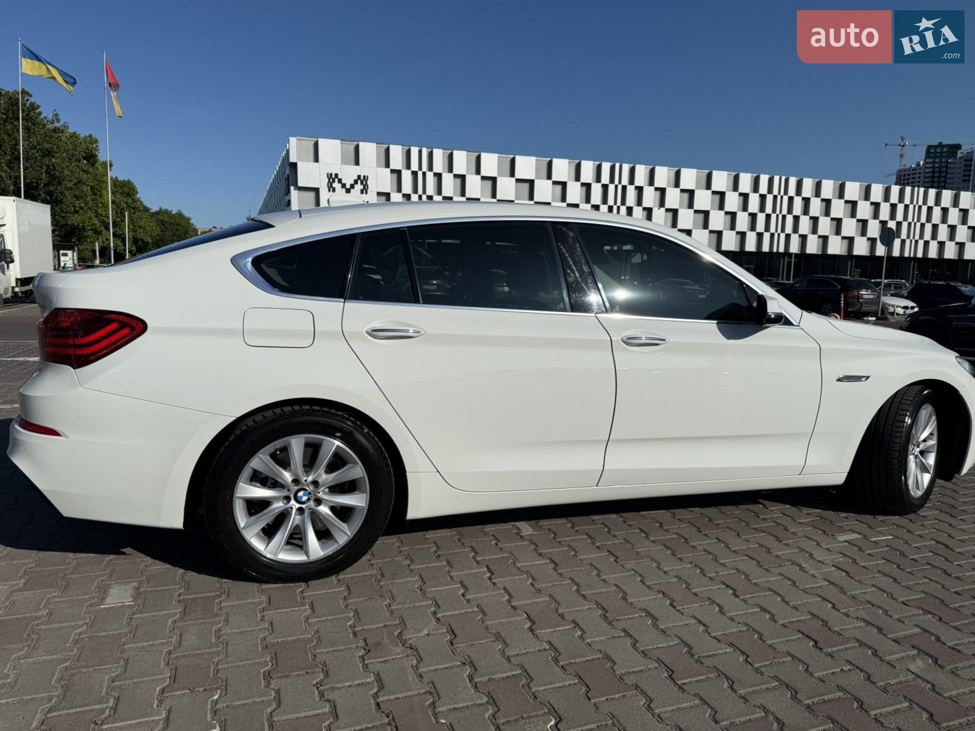 2017 BMW 5er - мініатюра 11