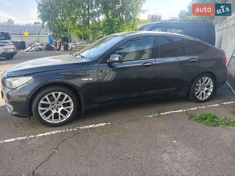 BMW 5 Series GT 2012