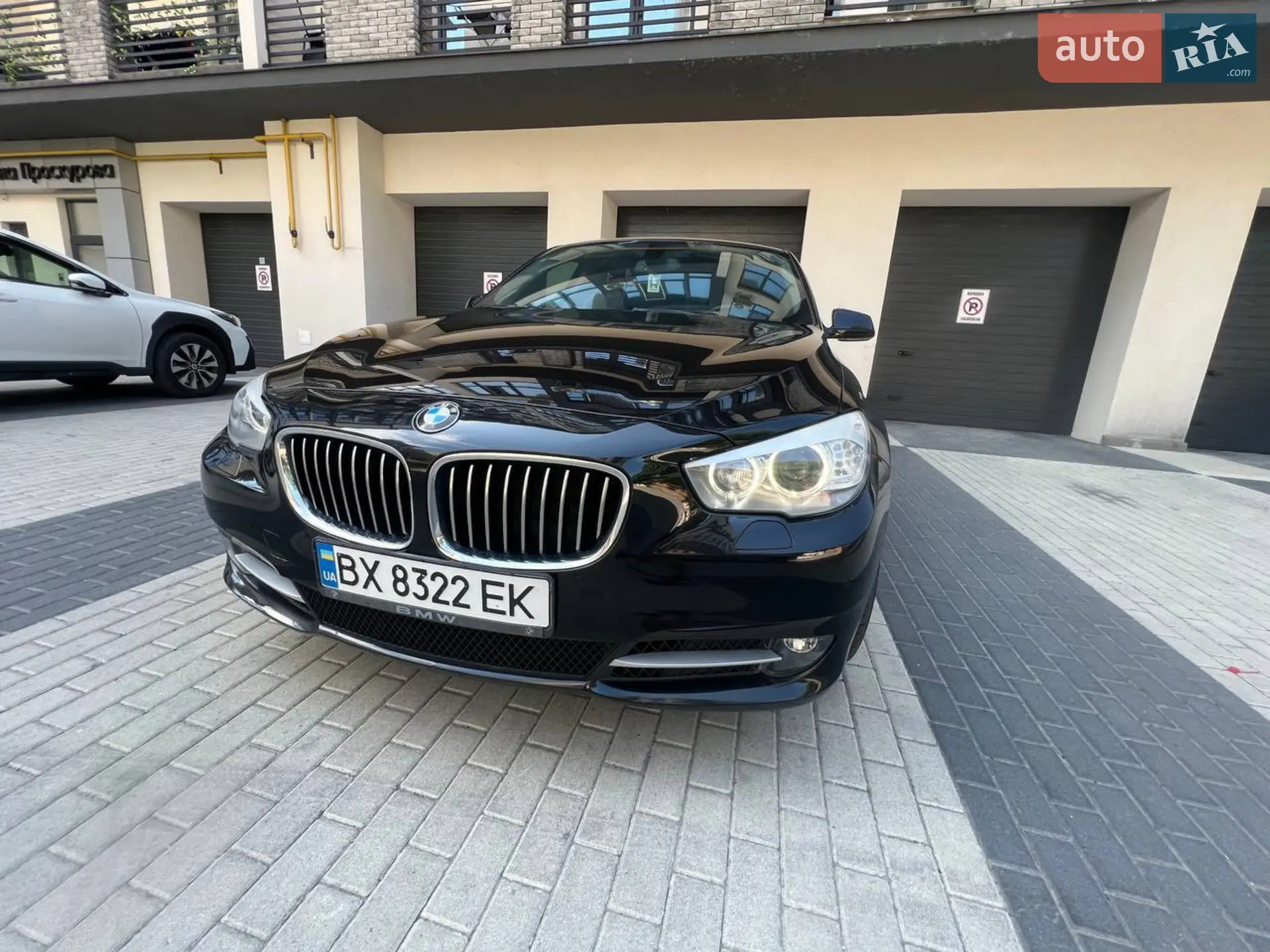 2012 BMW 5er - мініатюра 2