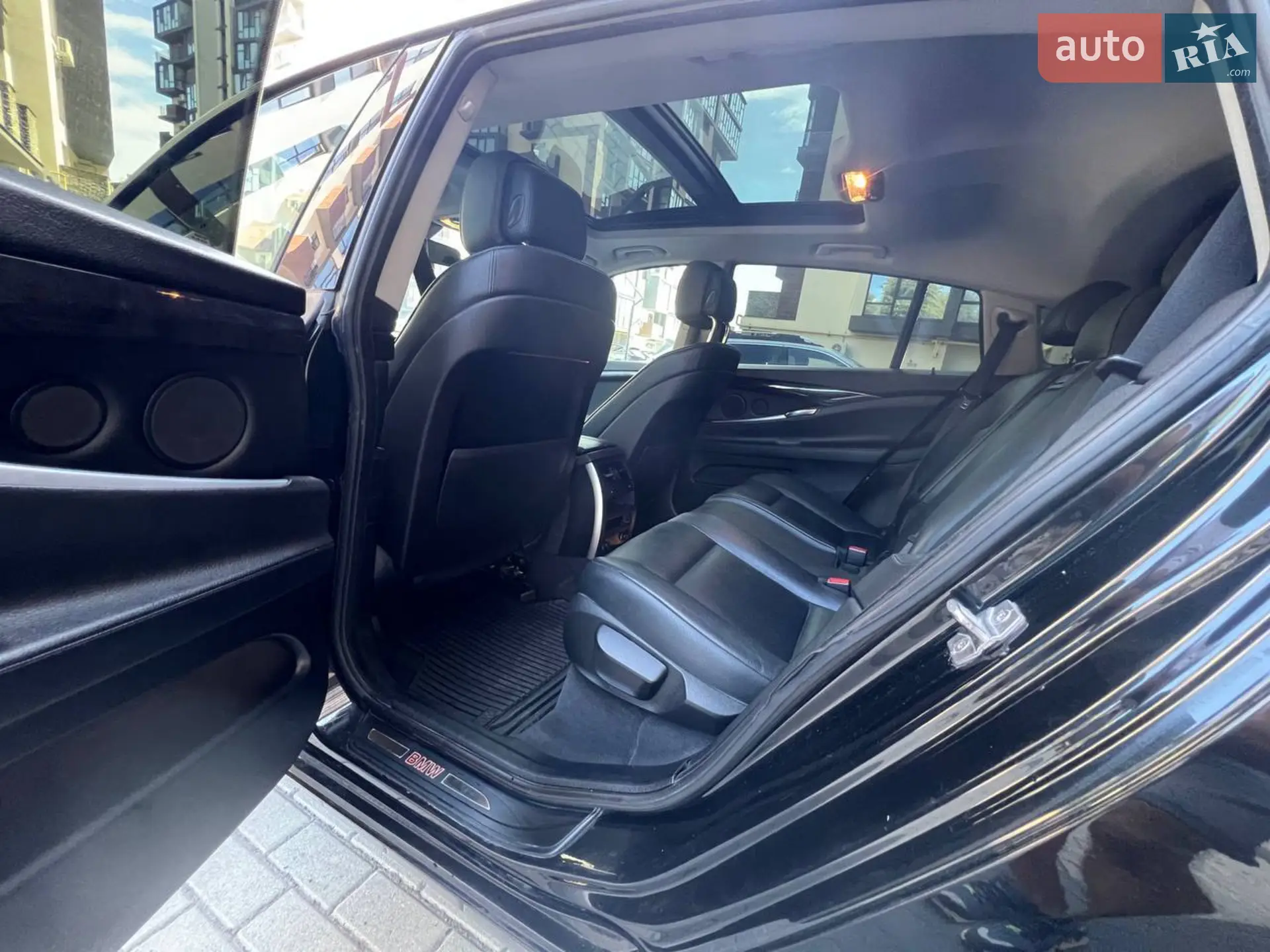 2012 BMW 5er - мініатюра 14