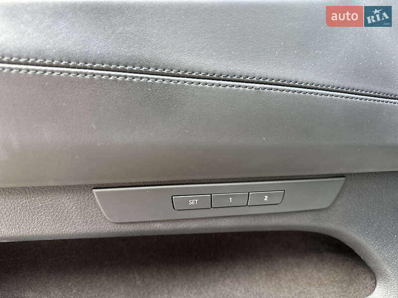 Лифтбек BMW 5 Series GT 2016 в Киеве