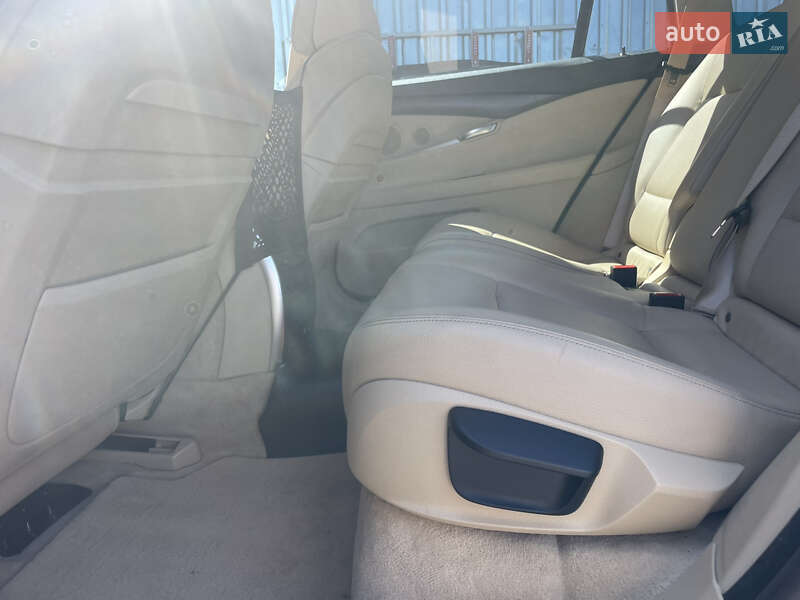 Лифтбек BMW 5 Series GT 2013 в Киеве фото 29 Лифтбек BMW 5 Series GT 2013 в Киеве