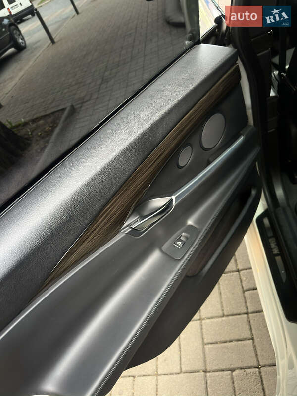 Лифтбек BMW 5 Series GT 2015 в Коломые