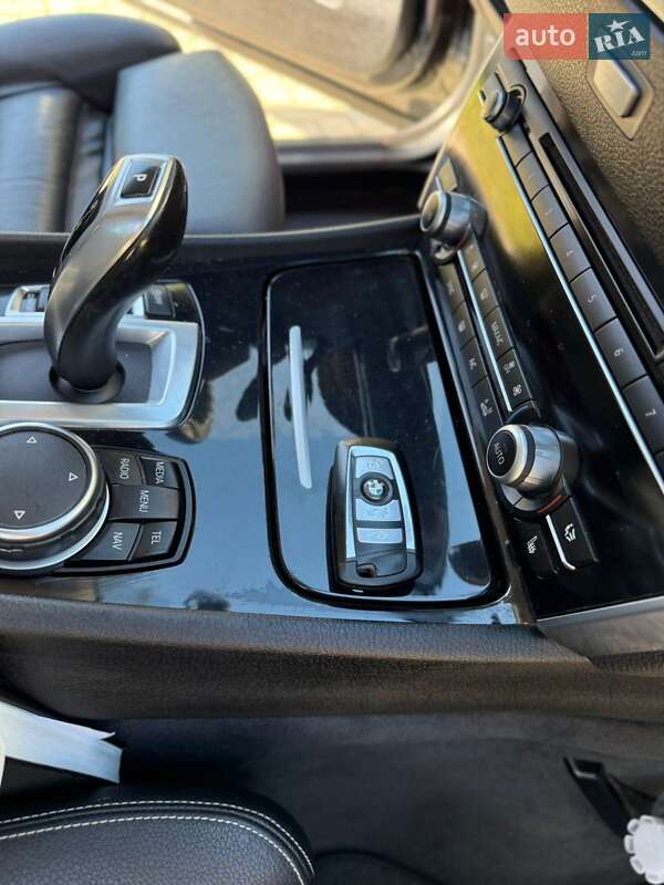 Лифтбек BMW 5 Series GT 2015 в Виноградове