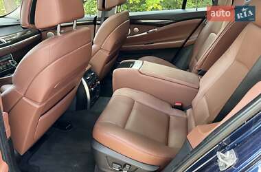 Лифтбек BMW 5 Series GT 2012 в 