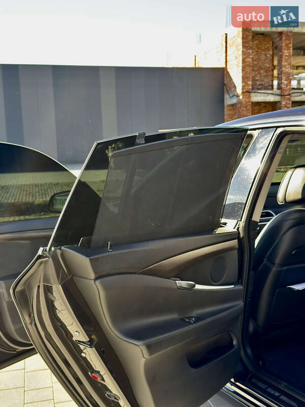 Лифтбек BMW 5 Series GT 2014 в Хмельницком фото 23 Лифтбек BMW 5 Series GT 2014 в Хмельницком