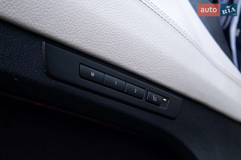 Ліфтбек BMW 5 Series GT 2011 в Чернівцях фото 30 Ліфтбек BMW 5 Series GT 2011 в Чернівцях