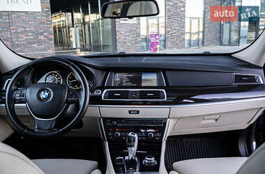 Лифтбек BMW 5 Series GT 2011 в 