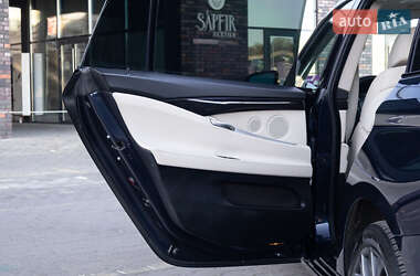 Лифтбек BMW 5 Series GT 2011 в 