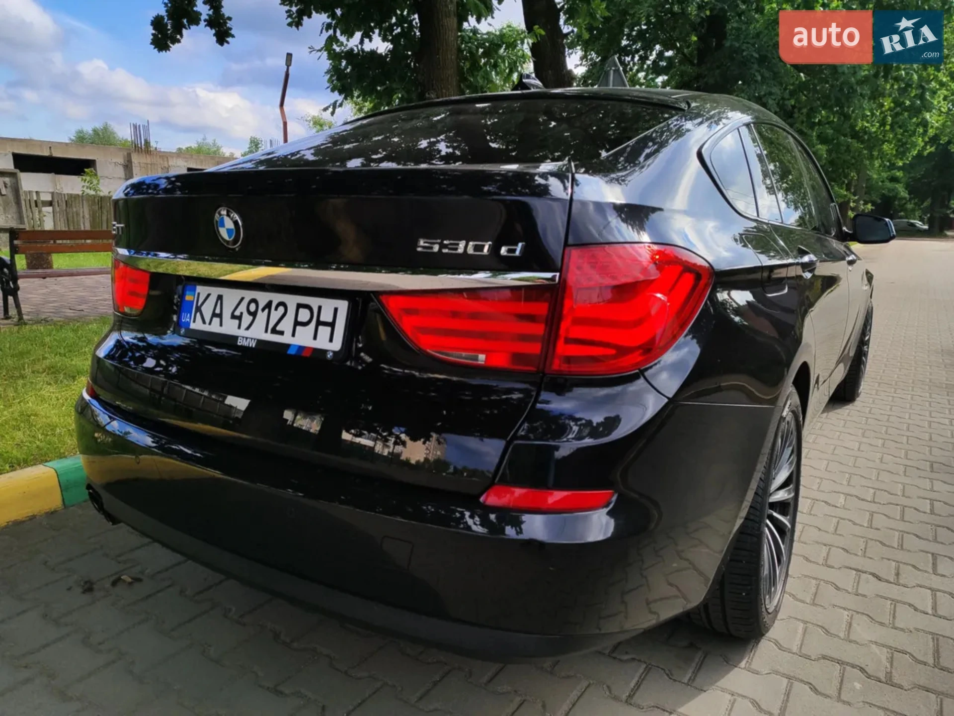 2012 BMW 5er - мініатюра 2