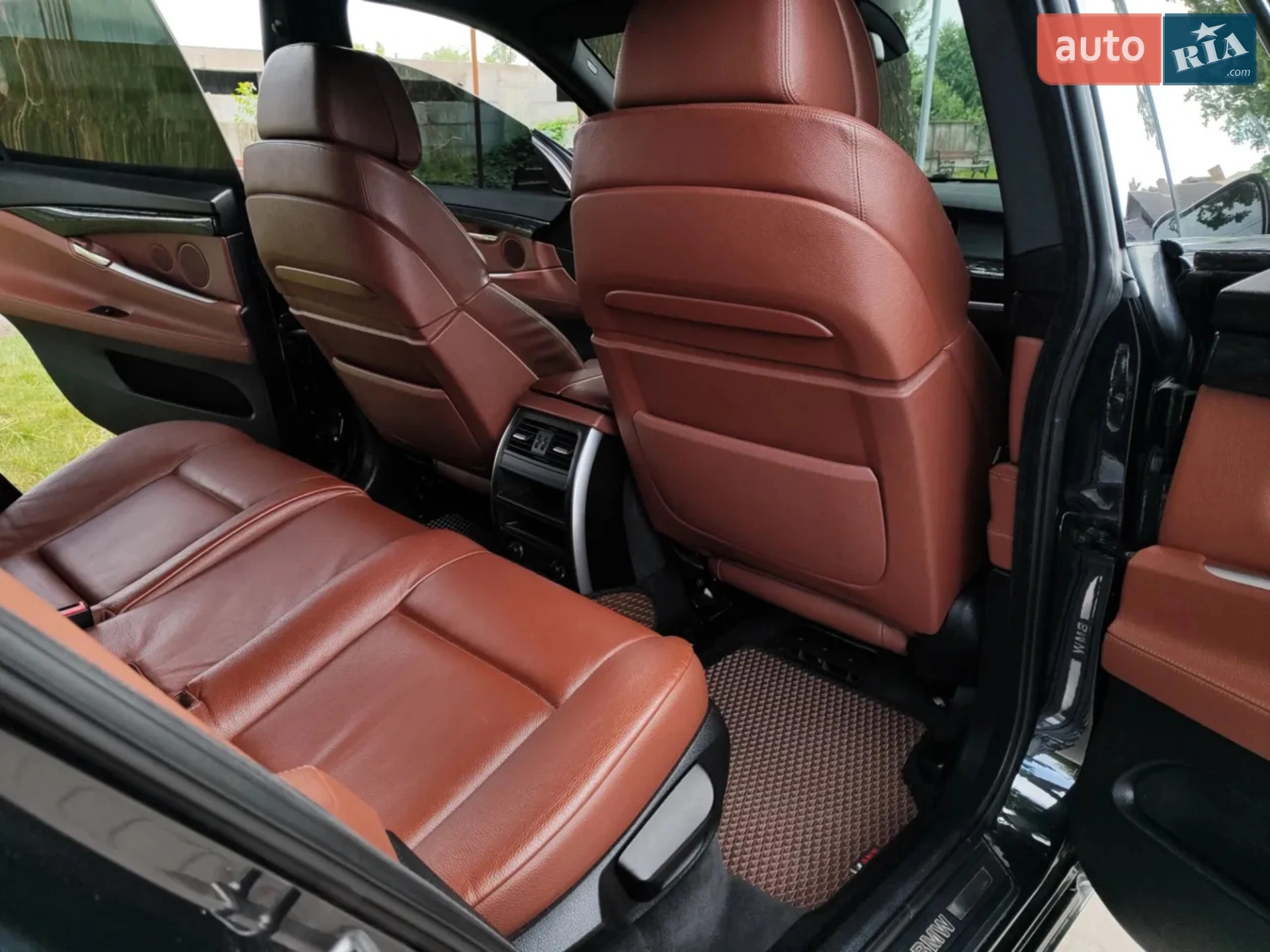 2012 BMW 5er - мініатюра 8