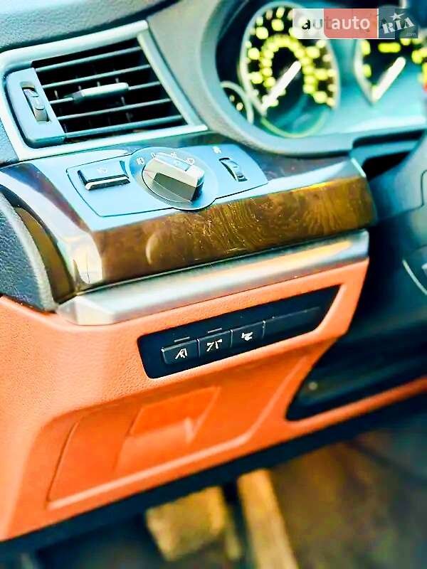 Ліфтбек BMW 5 Series GT 2011 в Києві