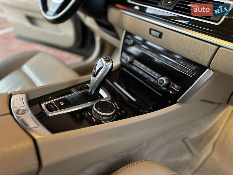 Ліфтбек BMW 5 Series GT 2014 в Одесі