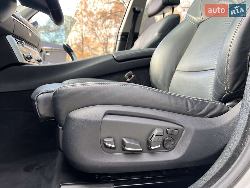 Лифтбек BMW 5 Series GT 2015 в Ровно