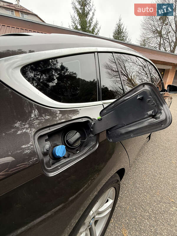 Лифтбек BMW 5 Series GT 2014 в Петропавловской Борщаговке