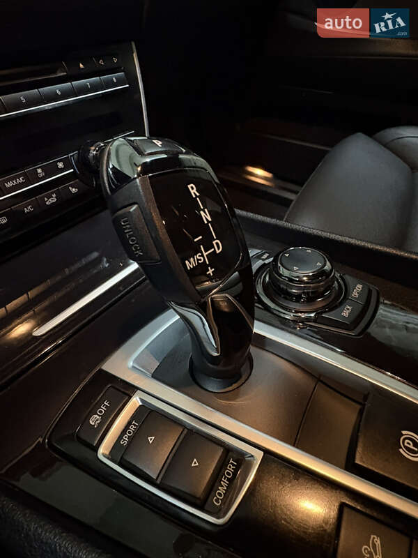 Лифтбек BMW 5 Series GT 2013 в Львове