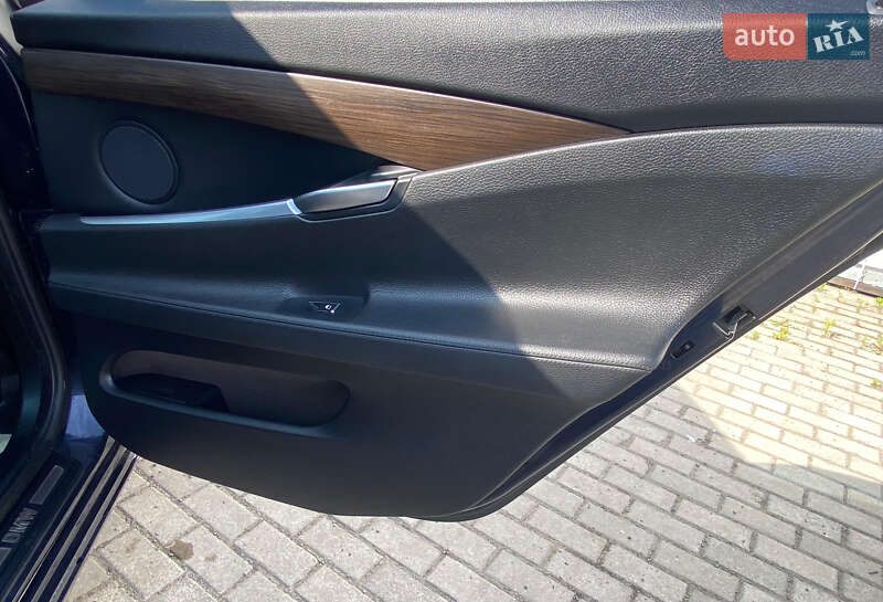 Ліфтбек BMW 5 Series GT 2013 в Рівному фото 24 Ліфтбек BMW 5 Series GT 2013 в Рівному