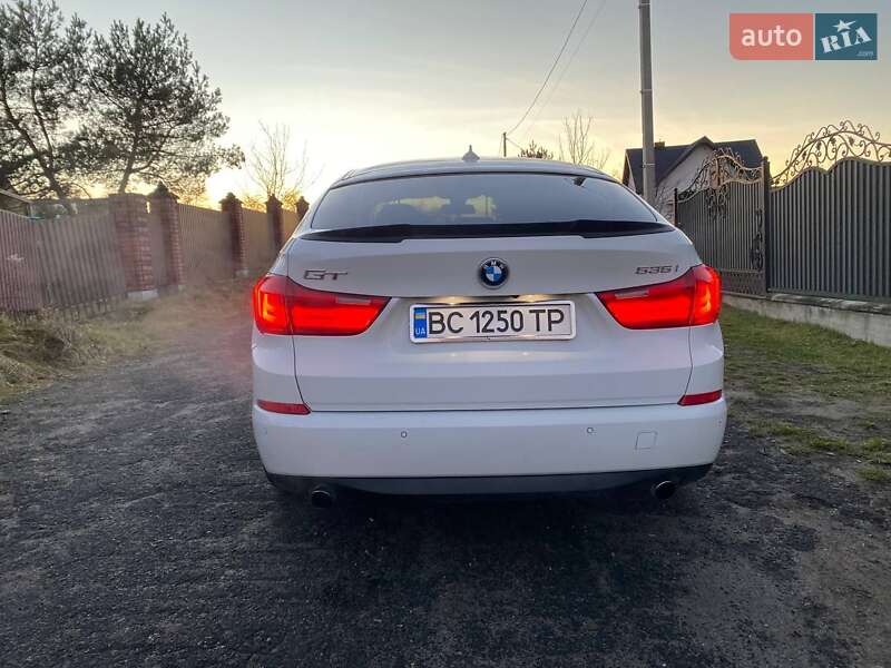 Лифтбек BMW 5 Series GT 2014 в Новояворовске