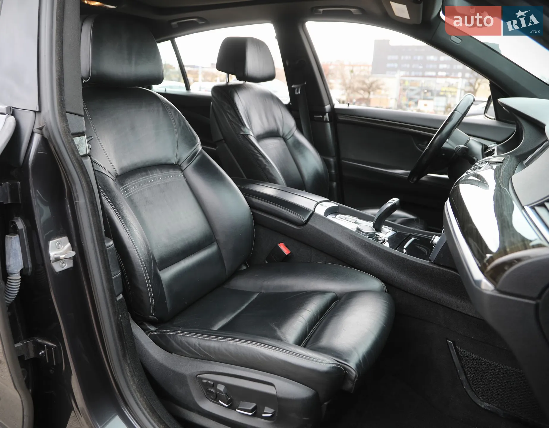 2015 BMW 5er - мініатюра 12