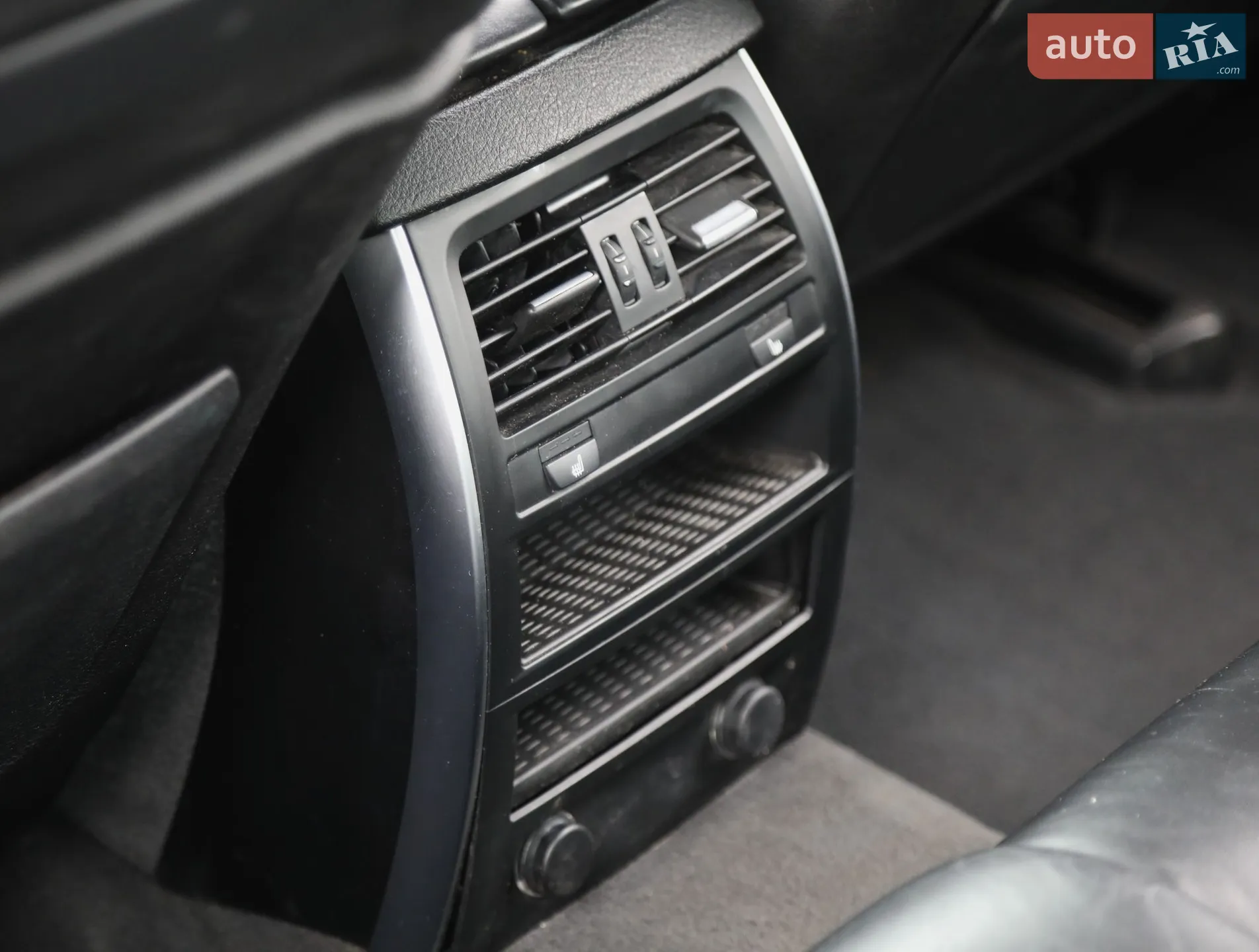 2015 BMW 5er - мініатюра 21