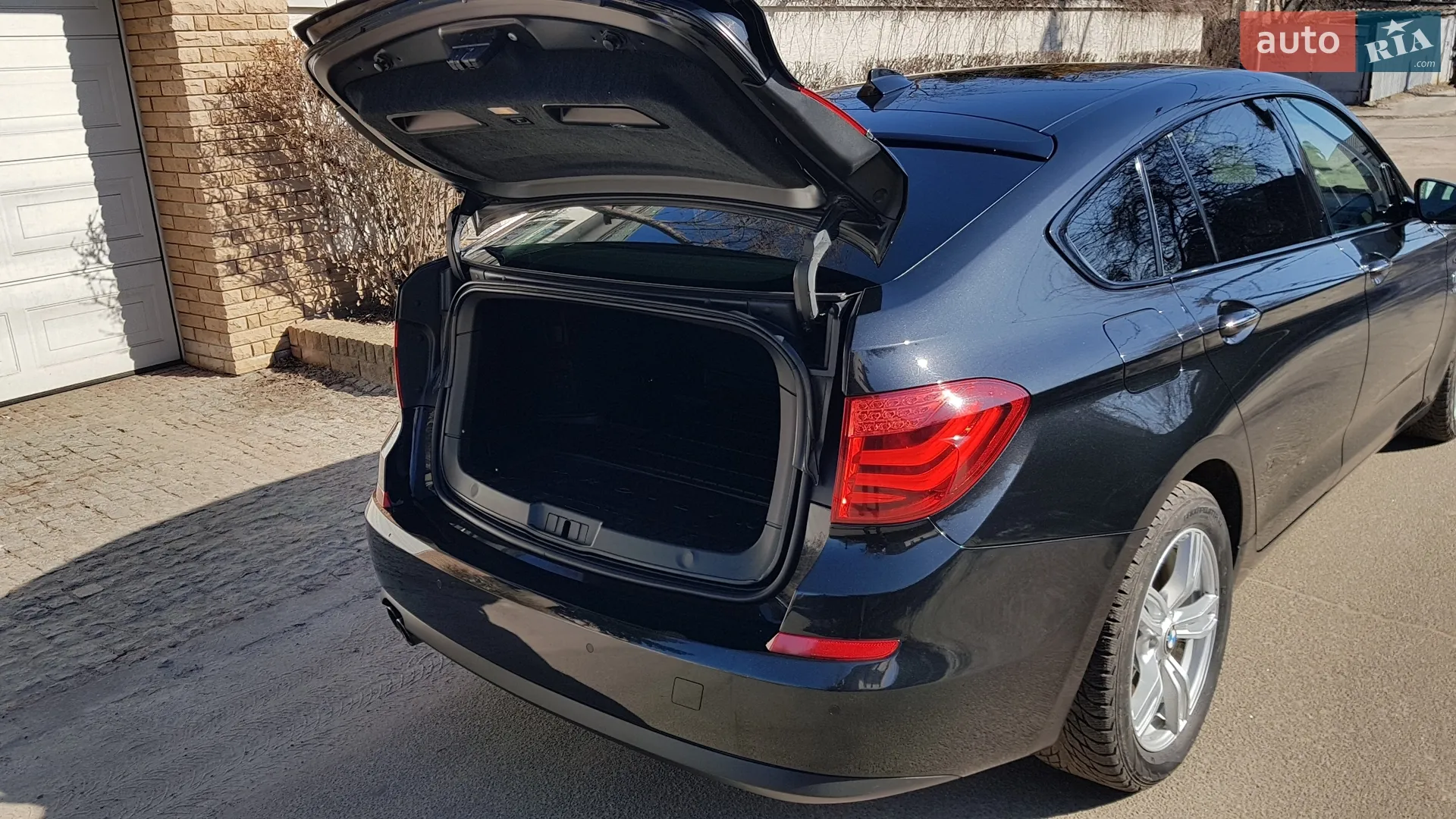 2011 BMW 5er - мініатюра 10