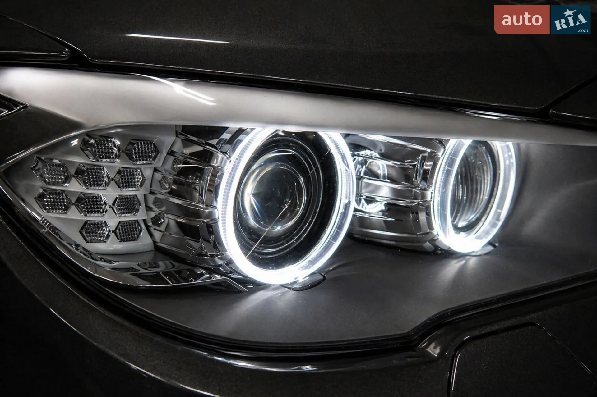 2015 BMW 5er - мініатюра 19