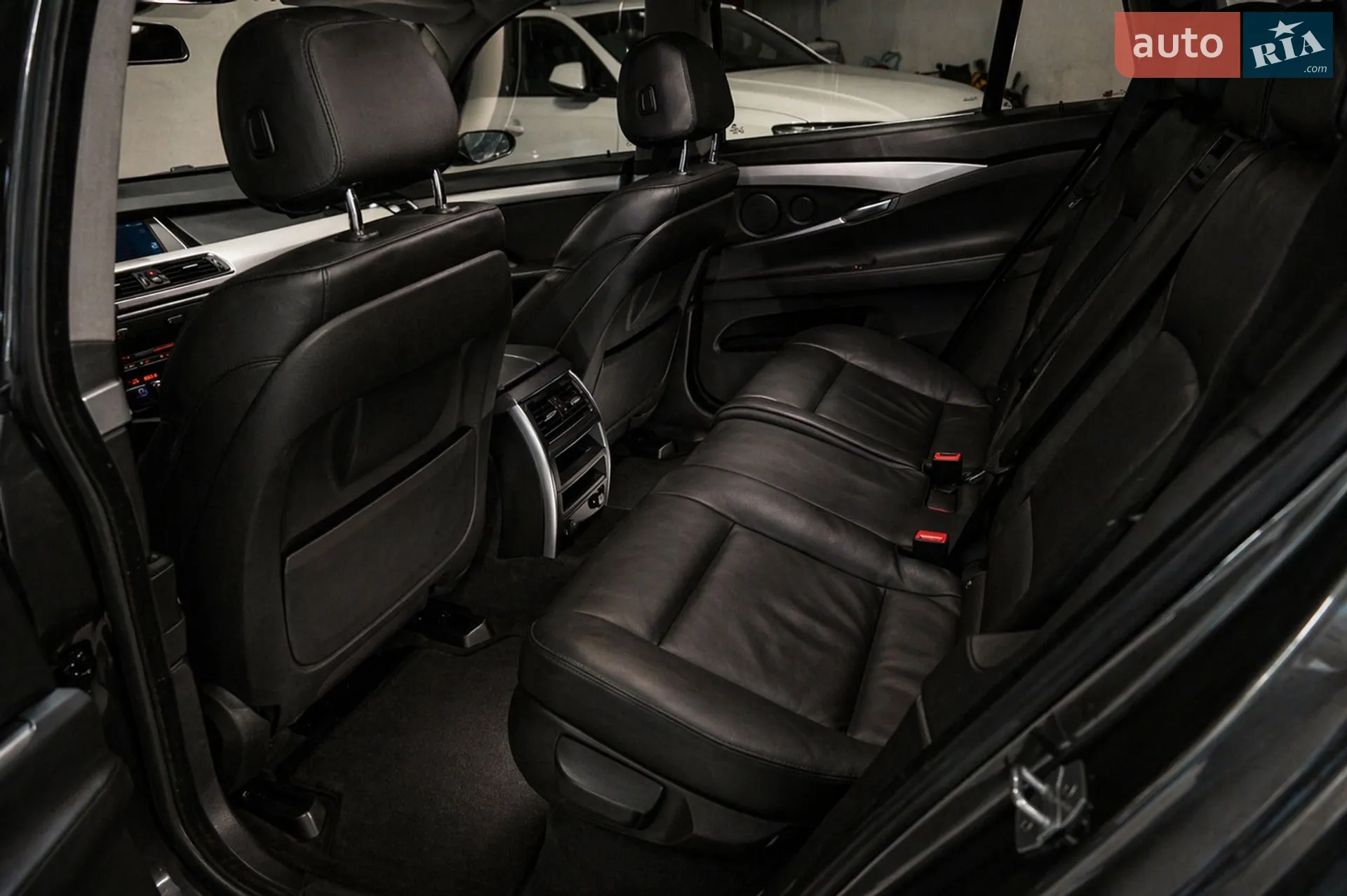 2015 BMW 5er - мініатюра 38