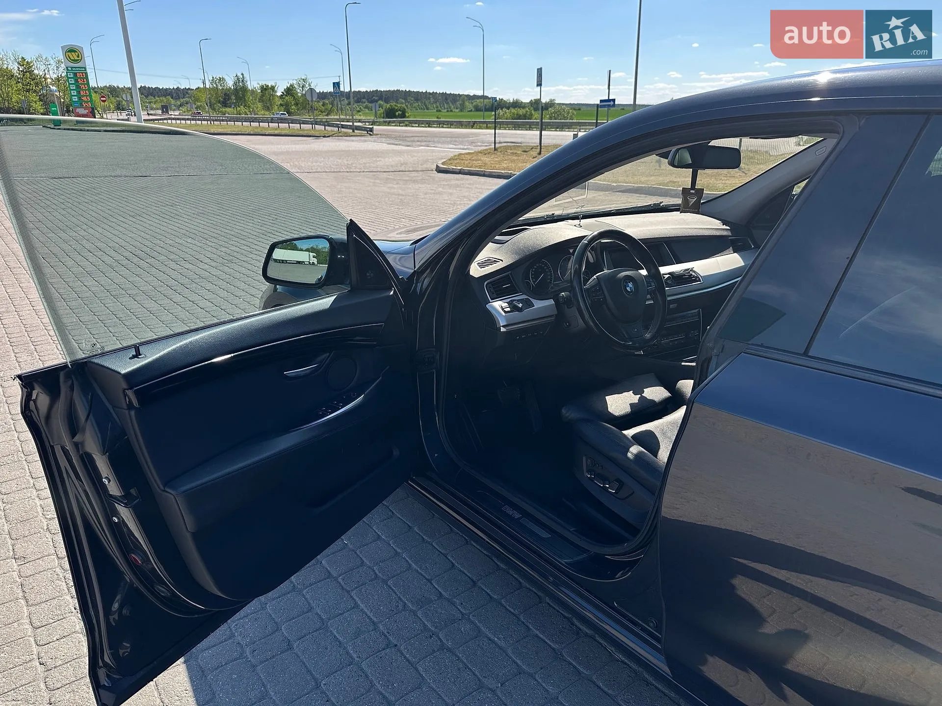 2011 BMW 5er - мініатюра 21