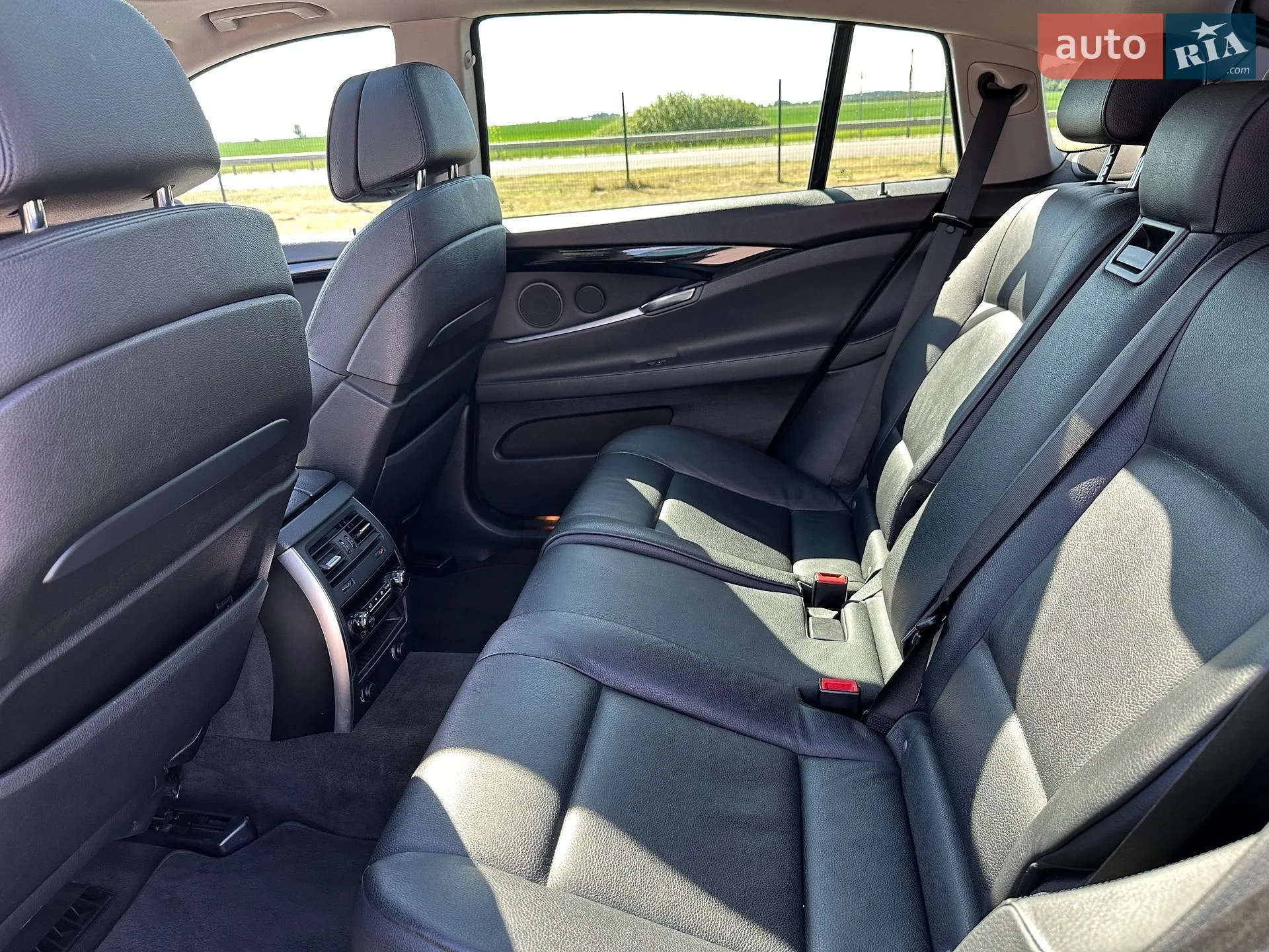 2011 BMW 5er - мініатюра 36