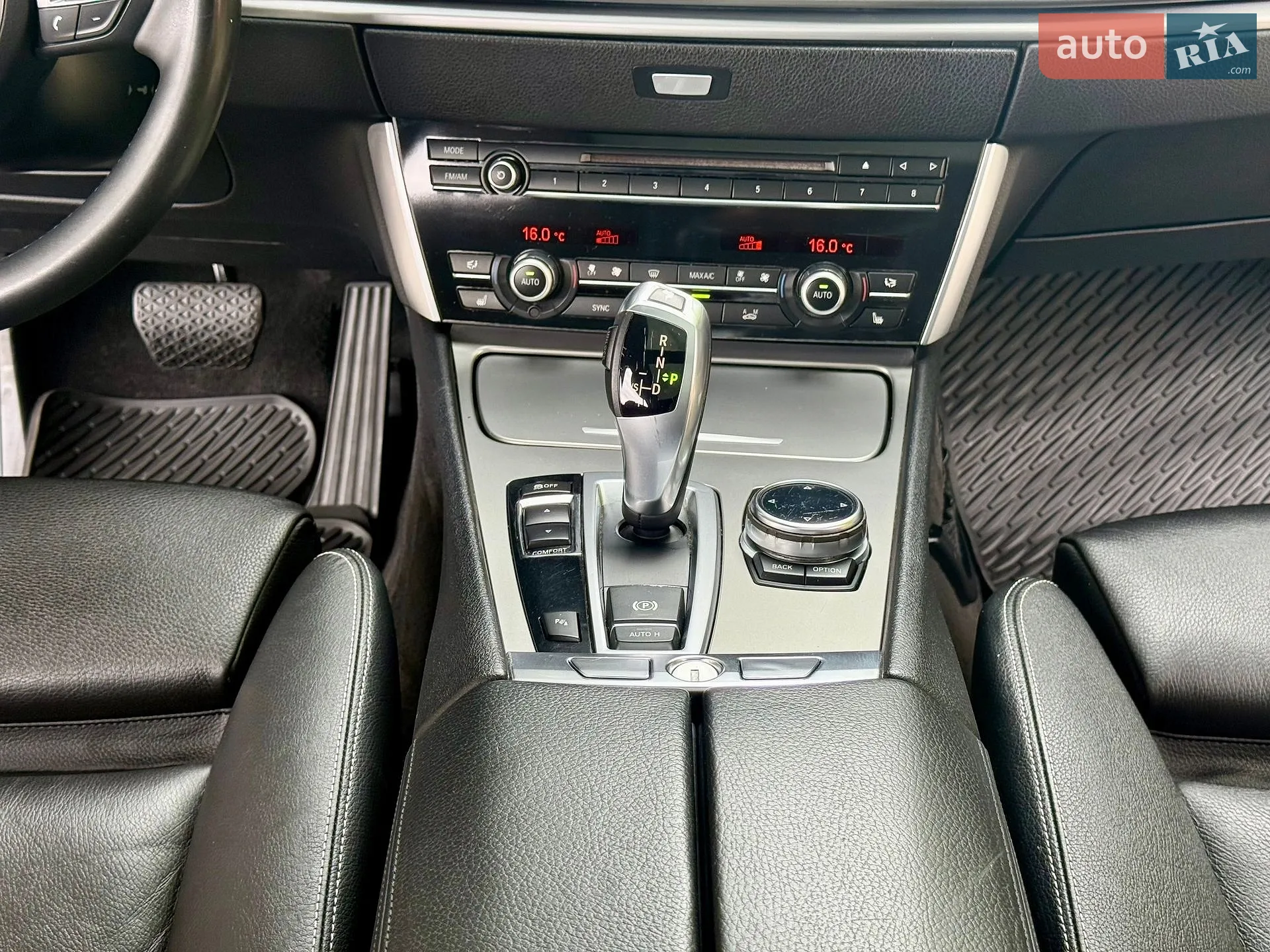 2013 BMW 5er - мініатюра 28