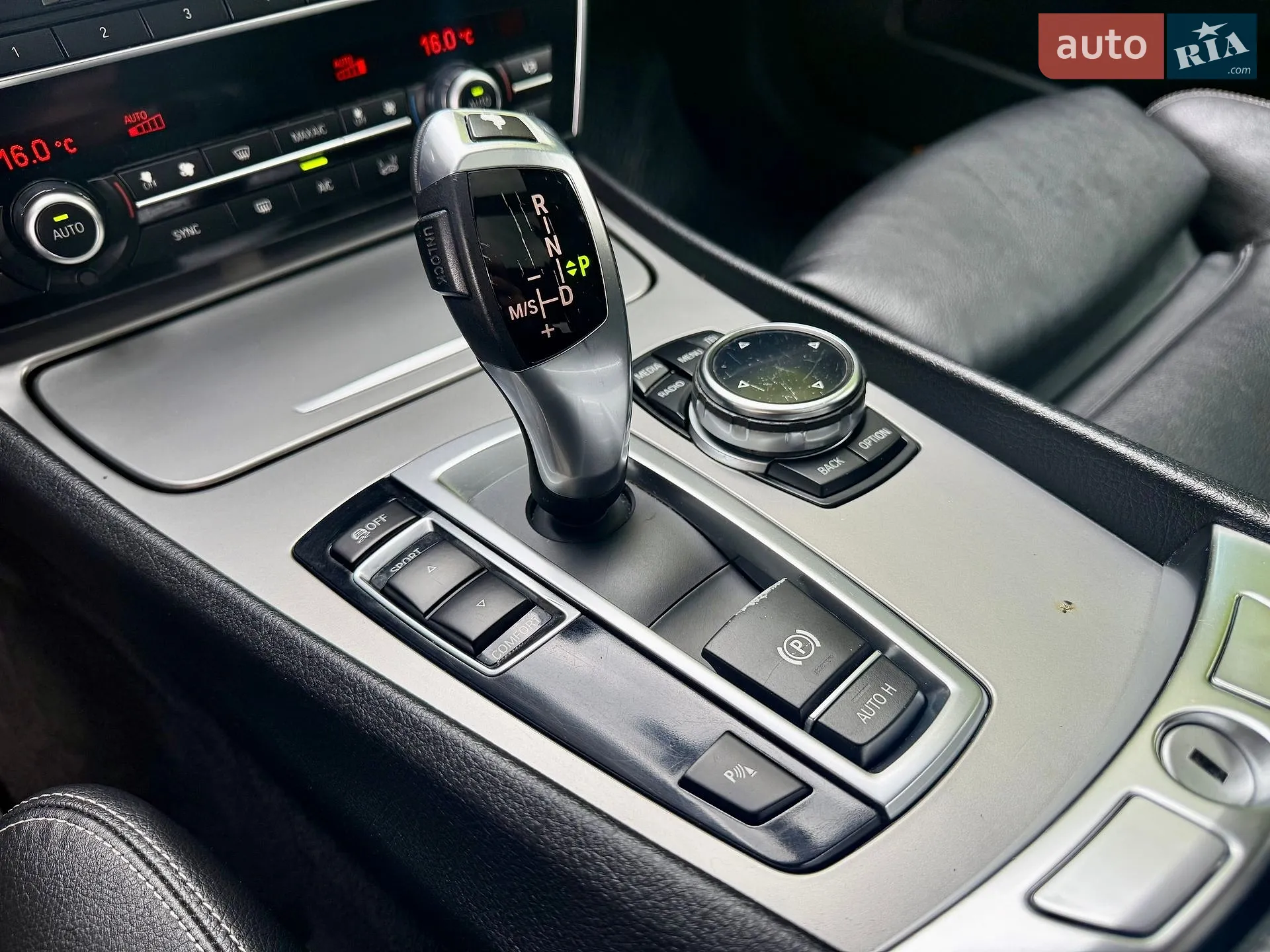 2013 BMW 5er - мініатюра 33