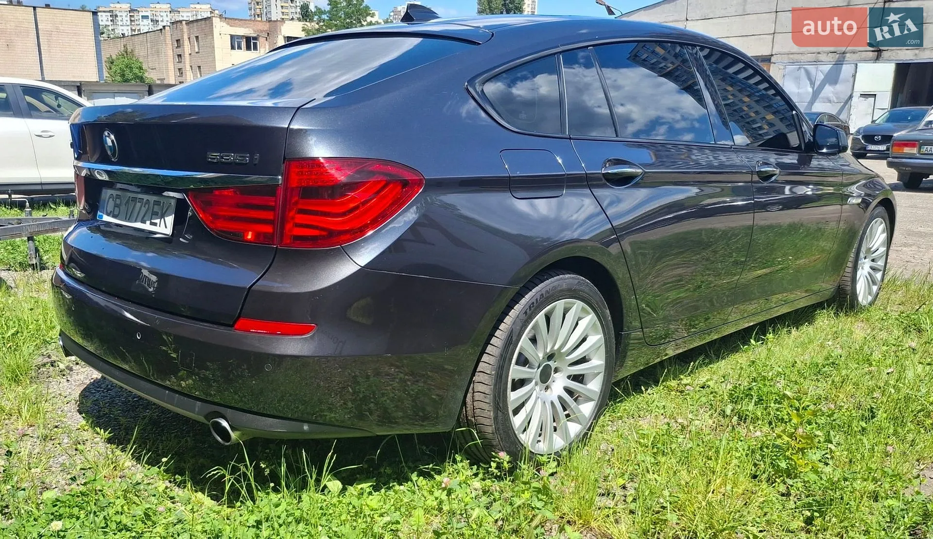 2010 BMW 5er - мініатюра 11