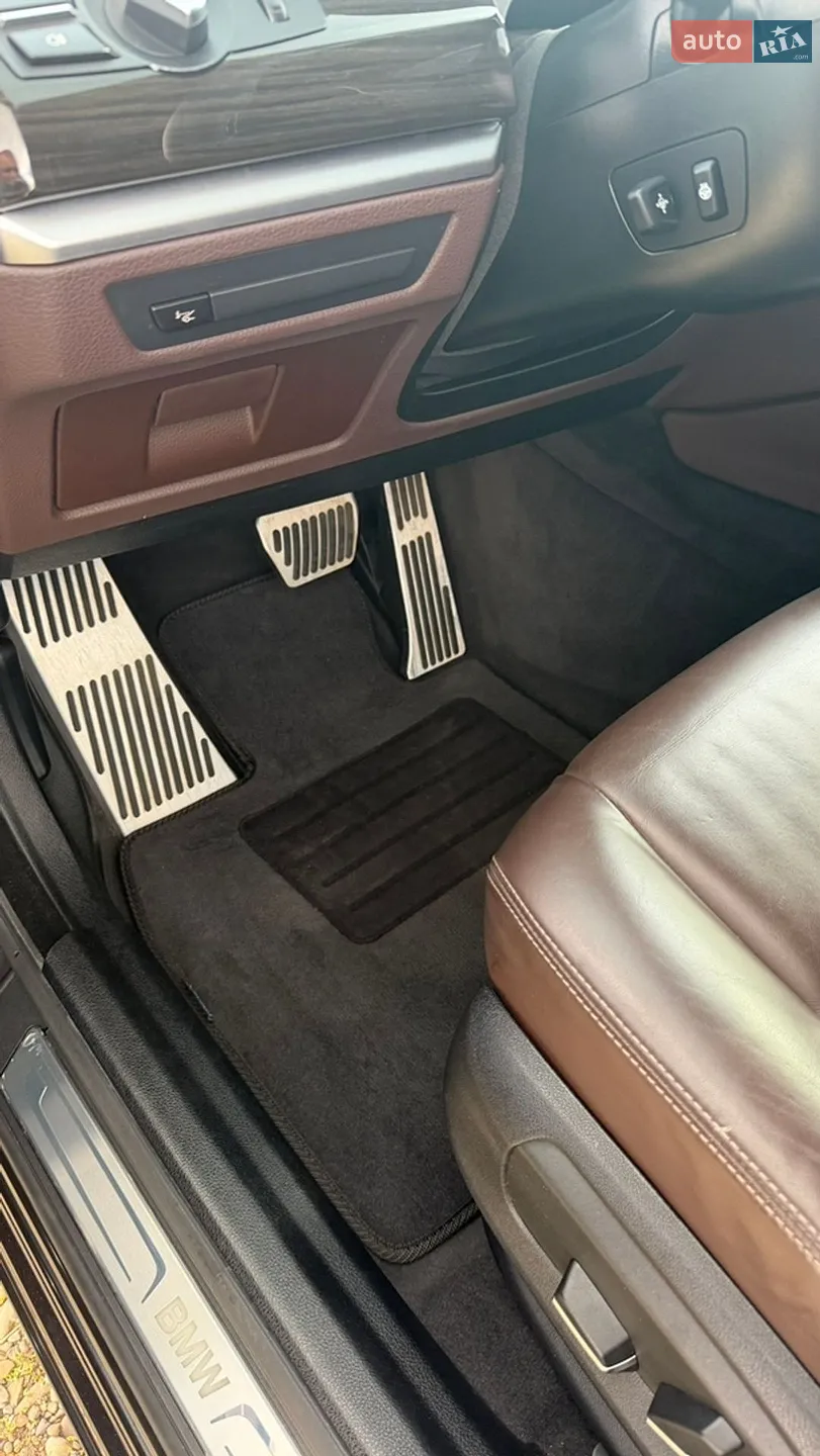 2014 BMW 5er - мініатюра 22