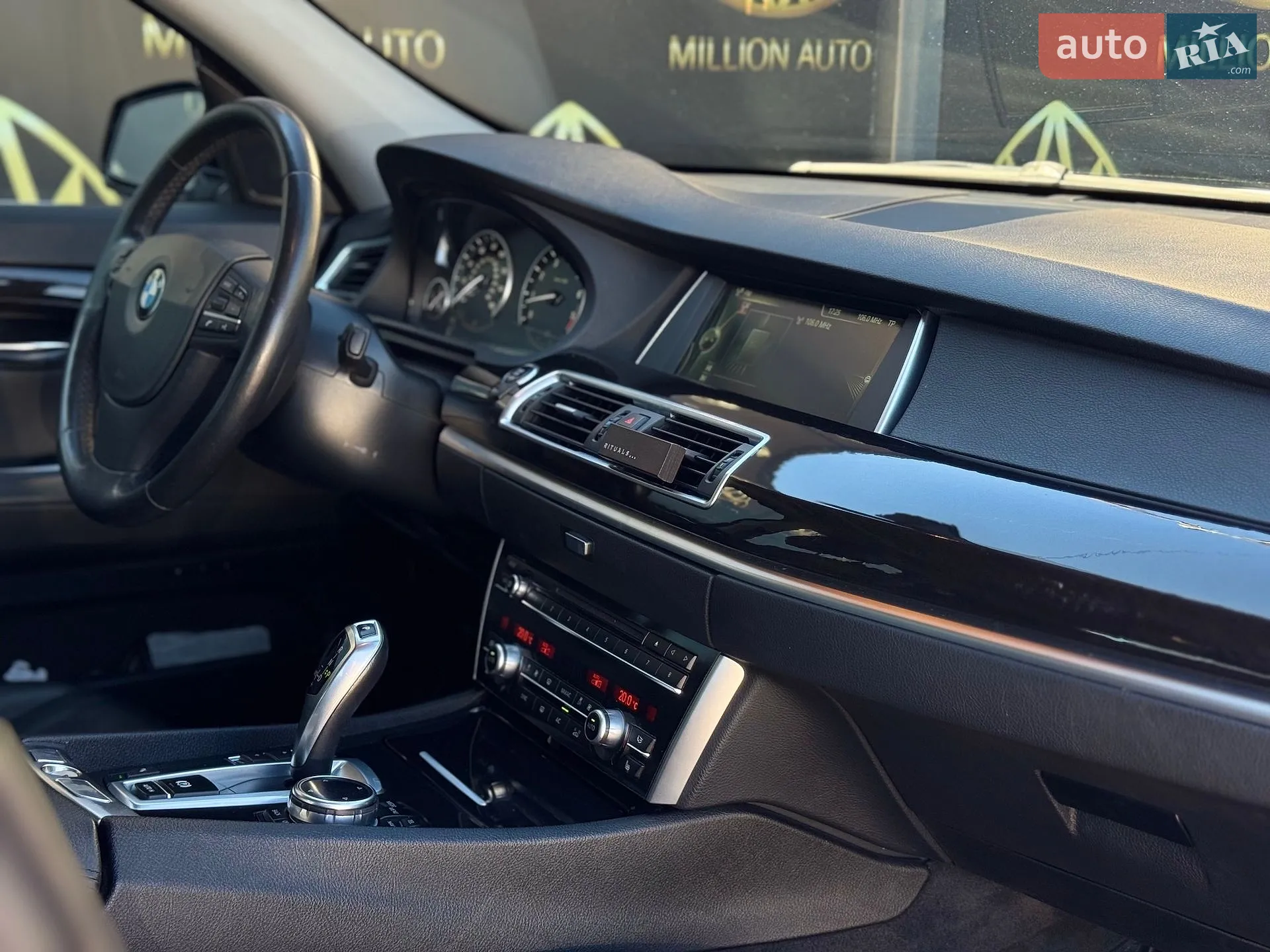 2014 BMW 5er - мініатюра 24