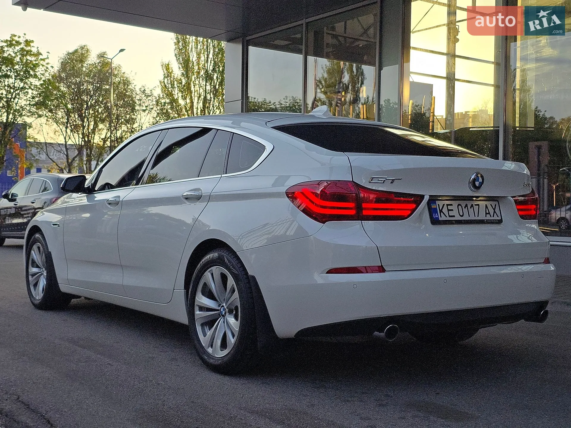 2015 BMW 5er - мініатюра 3