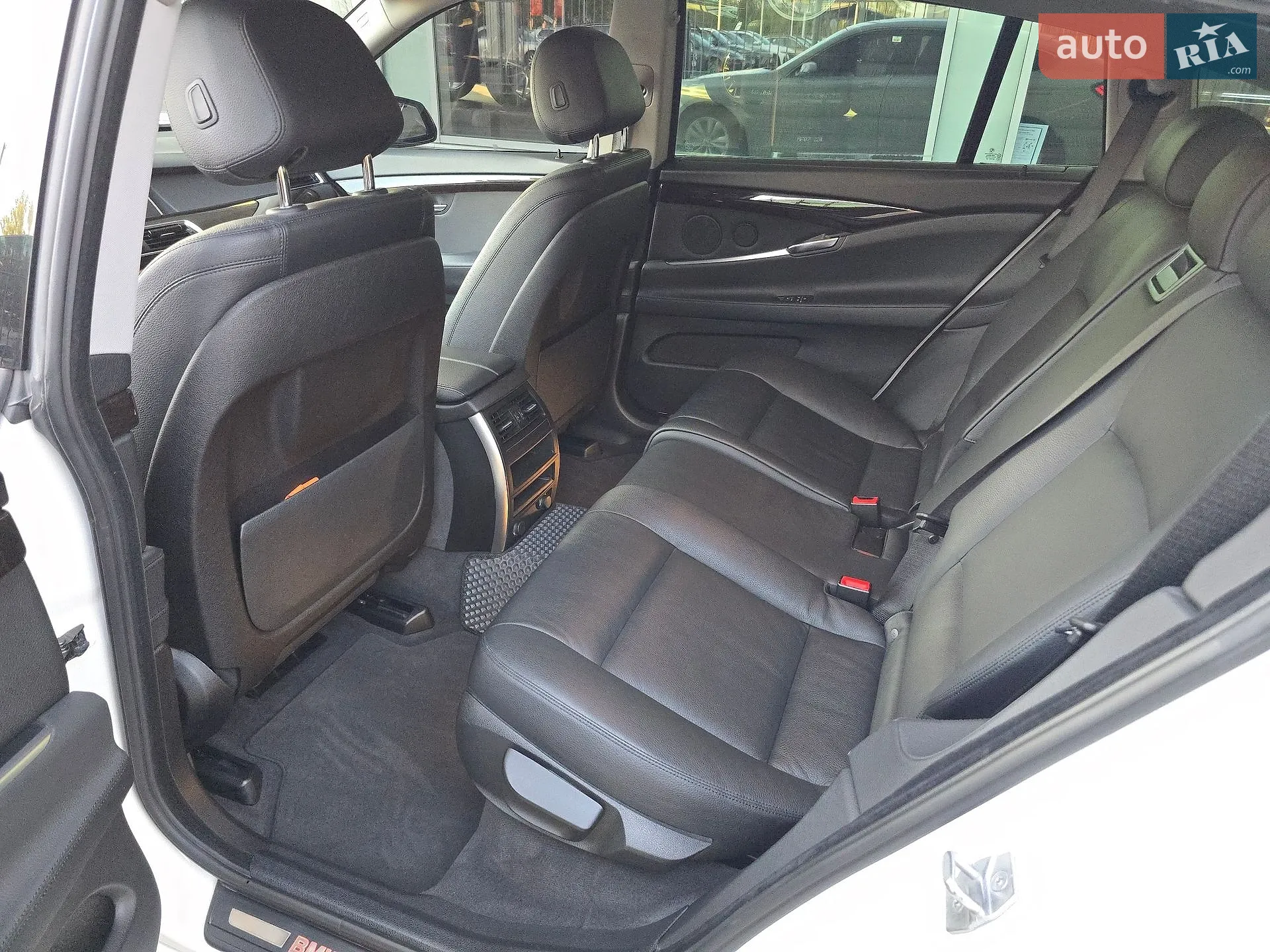 2015 BMW 5er - мініатюра 12