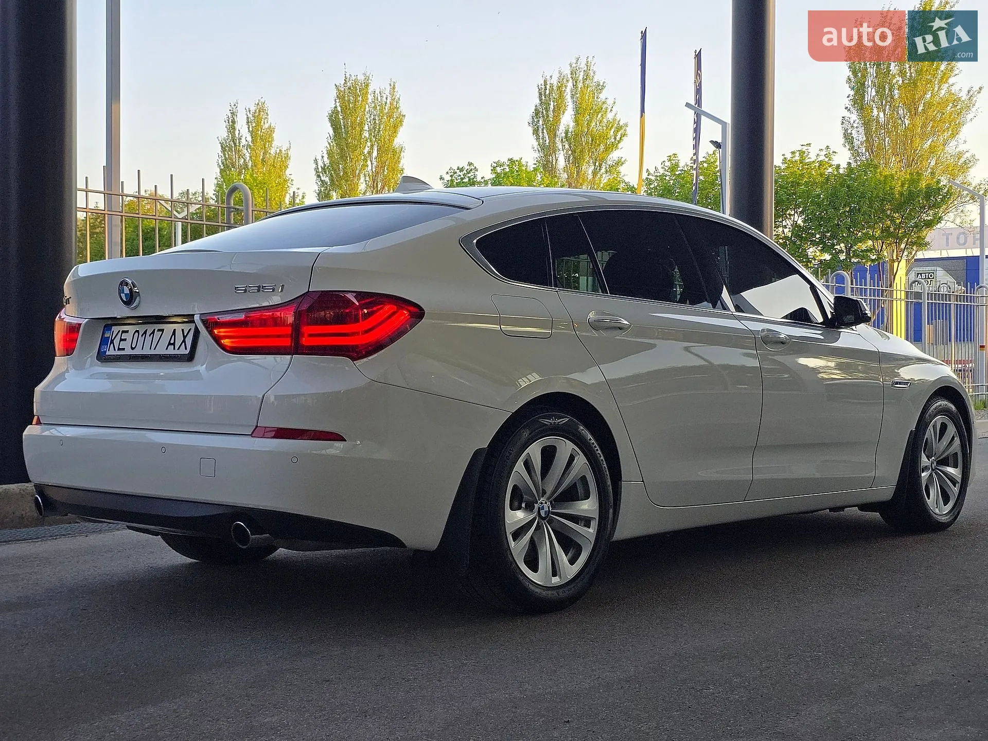 2015 BMW 5er - мініатюра 4