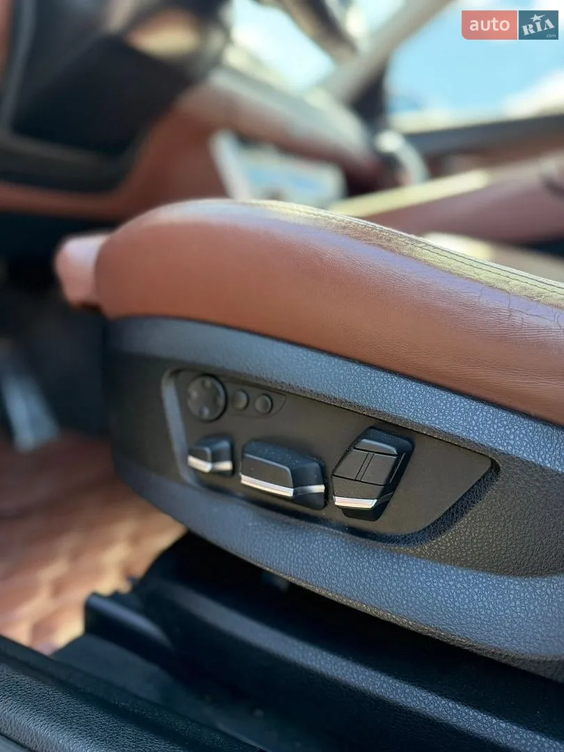 2013 BMW 5er - мініатюра 47